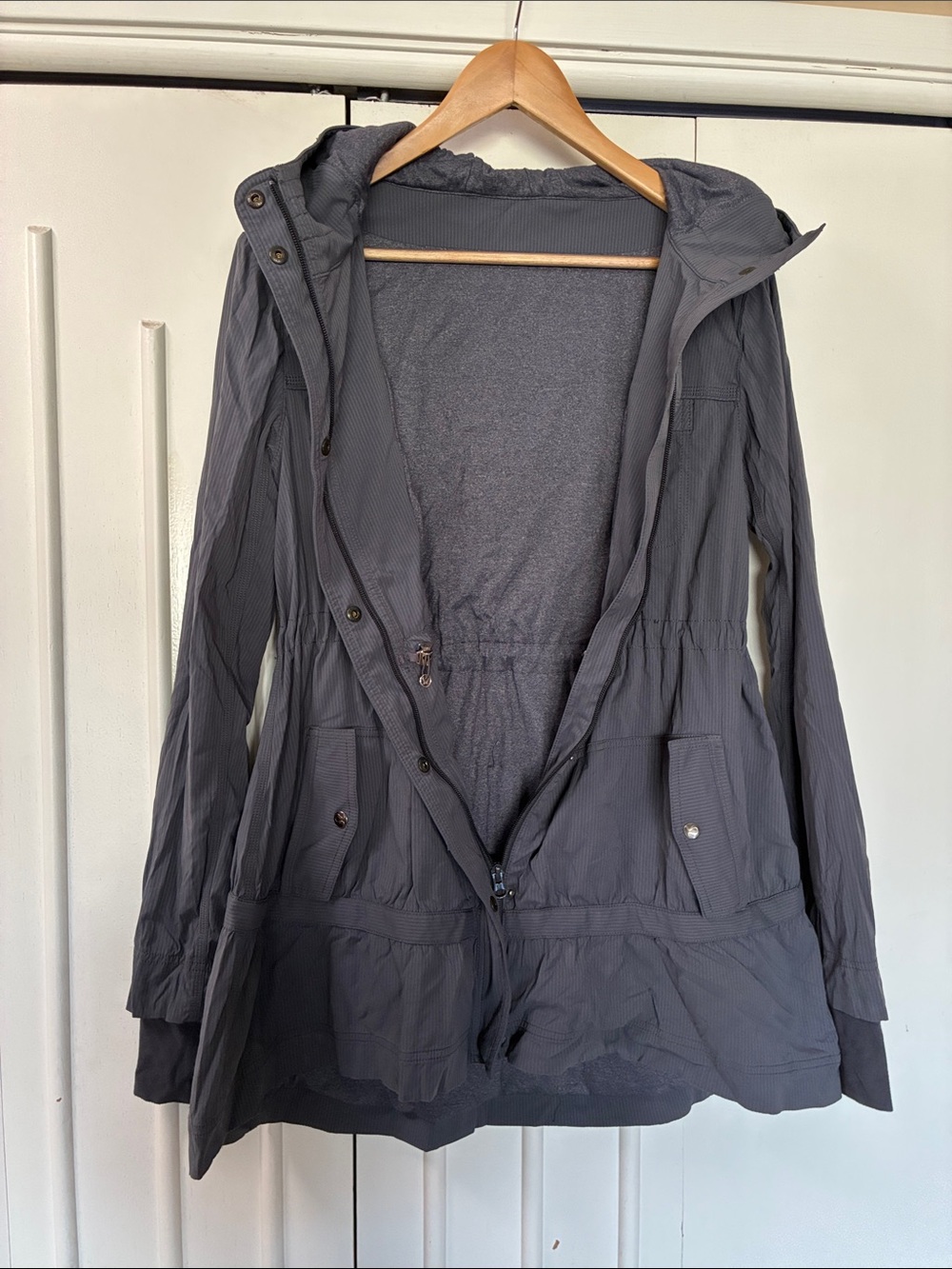 Lululemon Fall / Spring Jacket - Picture 5 of 6